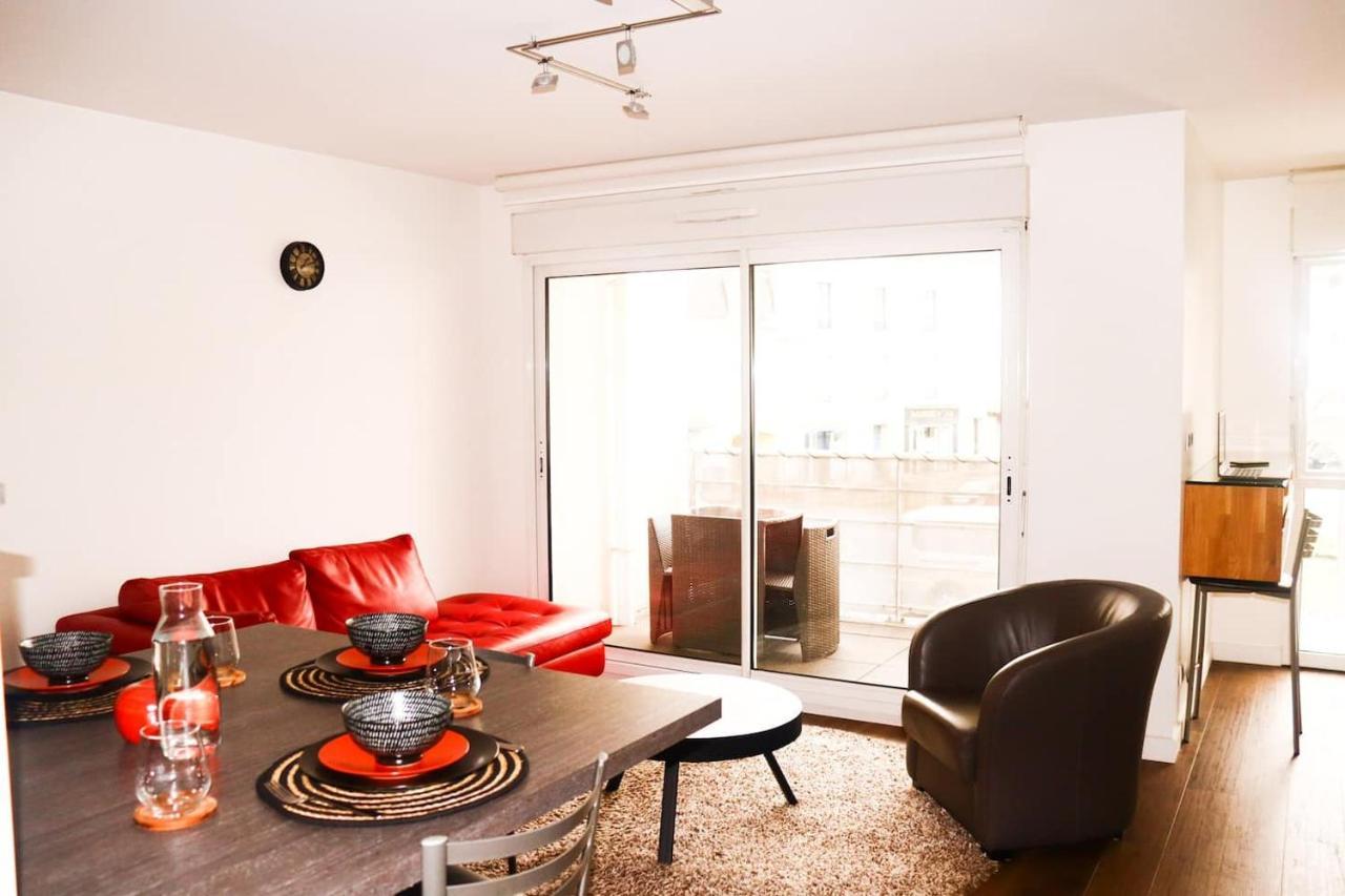 T3 Au Centre Ville Avec Balcon, Parking Gratuit 坎佩尔 外观 照片