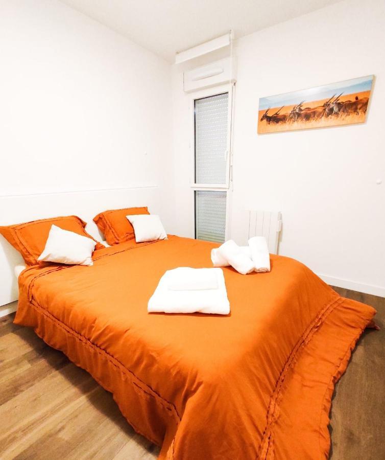 T3 Au Centre Ville Avec Balcon, Parking Gratuit 坎佩尔 外观 照片